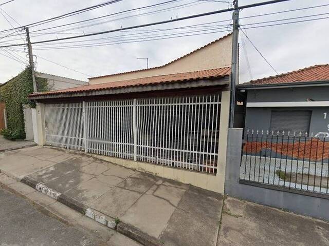 Locação em VILA CURUÇA - Santo André